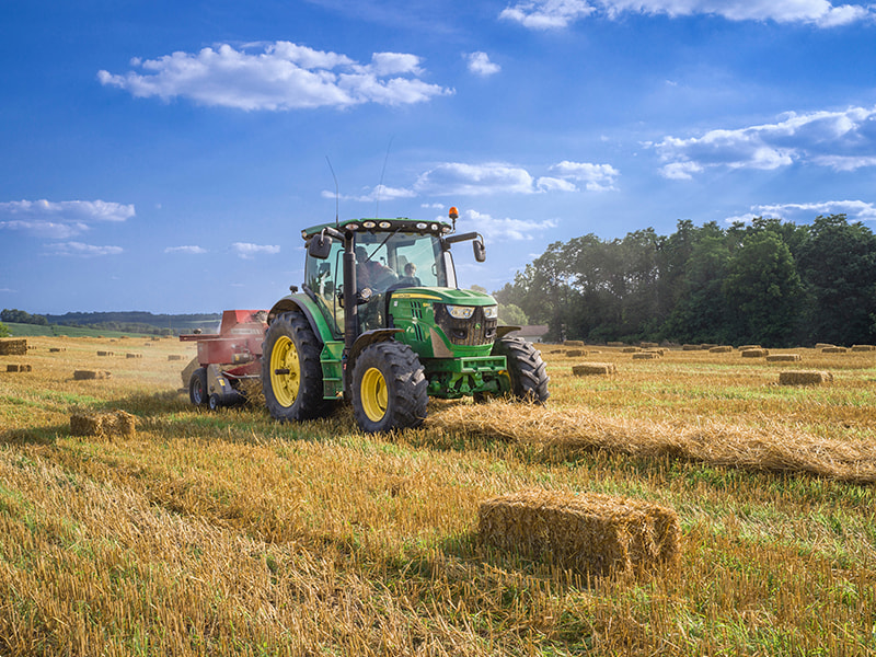 Field baler